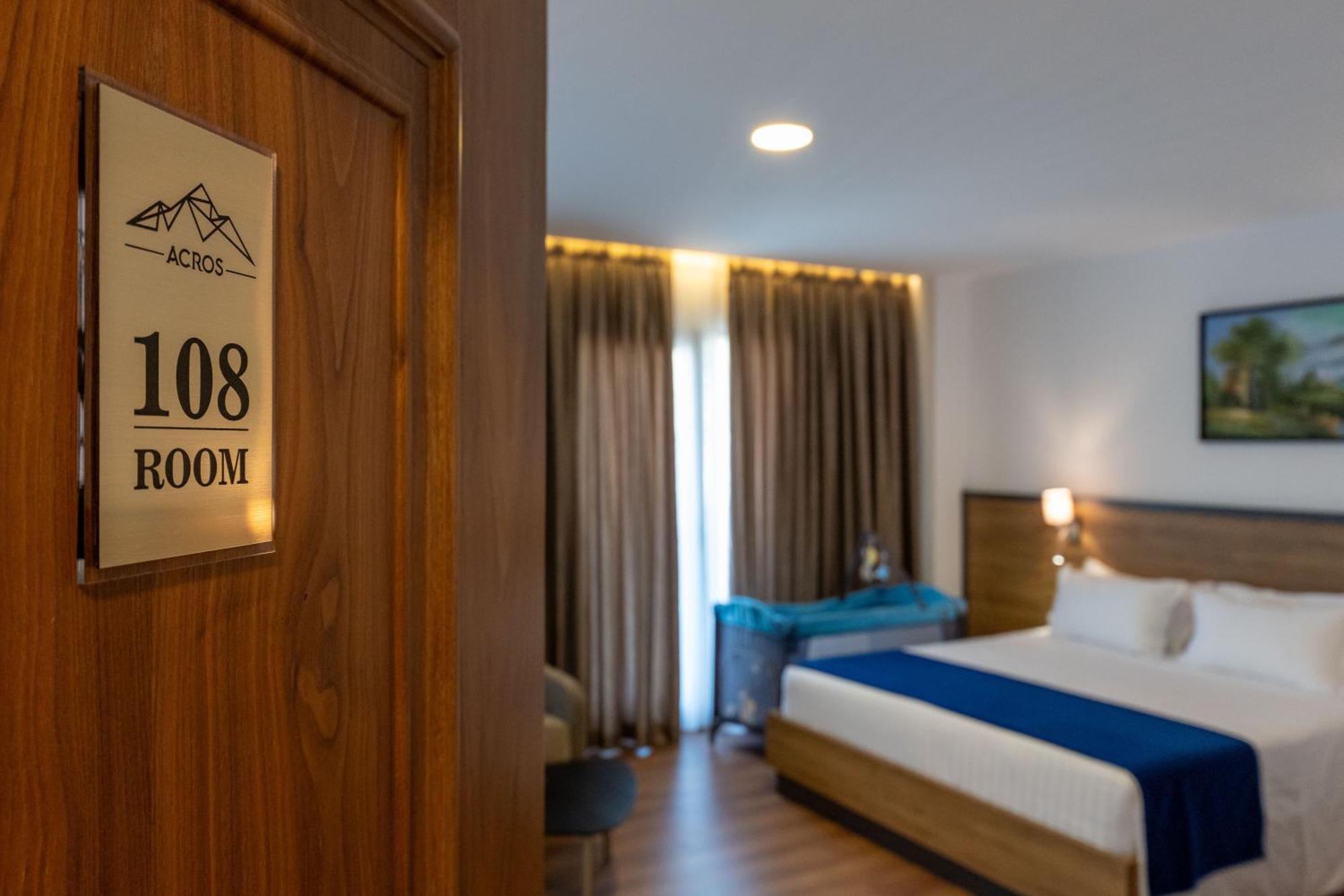 Acros Resort Vlorë Eksteriør bilde